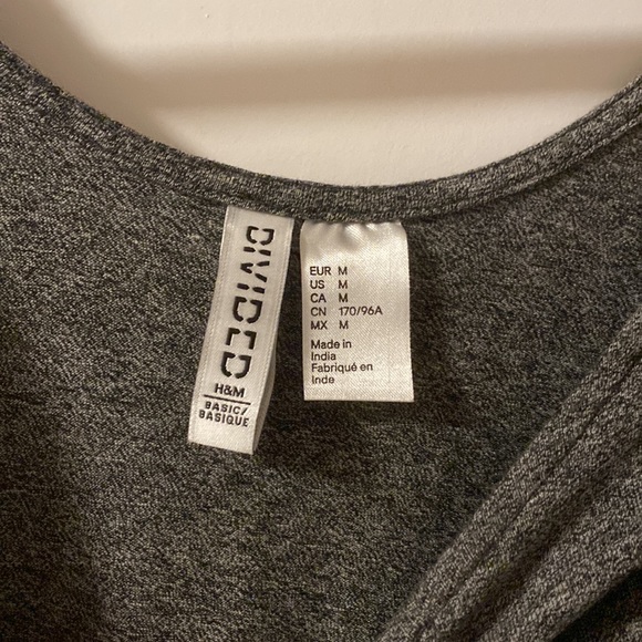 Grey dress - Picture 4 of 11